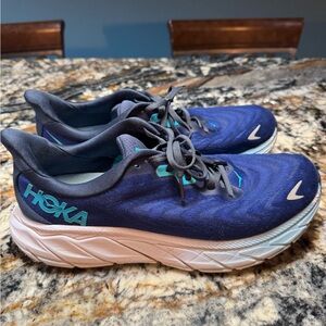 👟 HOKA One One Arahi 6 – Men’s Size 10.5 D (M)